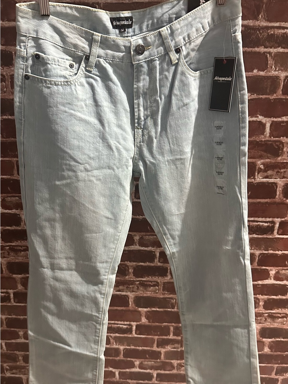 Aeropostale Men’s Pale Blue Slimboot Jeans
